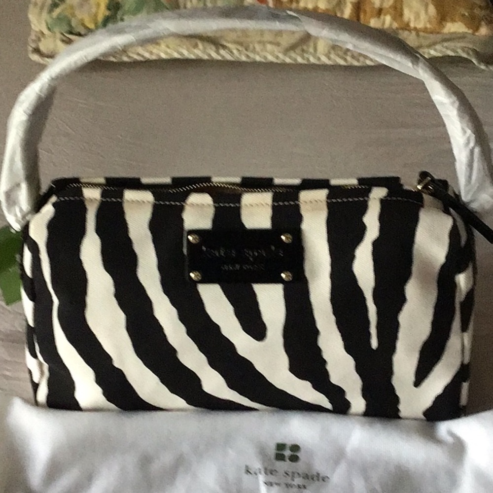 Purse - Picture 3 of 3
